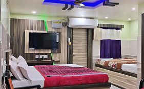 Ln Beach Homestay
